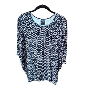 Agnes & Dora Short Sleeve Top L